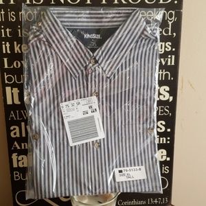 GRAY STRIPE BUTTON UP SHIRT